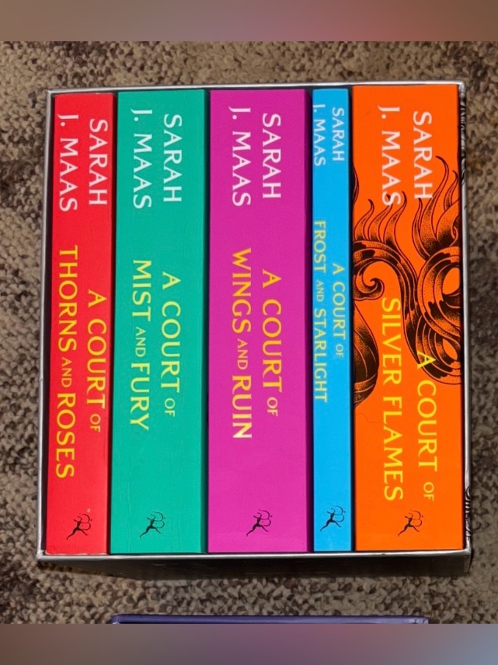 A Court of Thorns and Roses Box Set